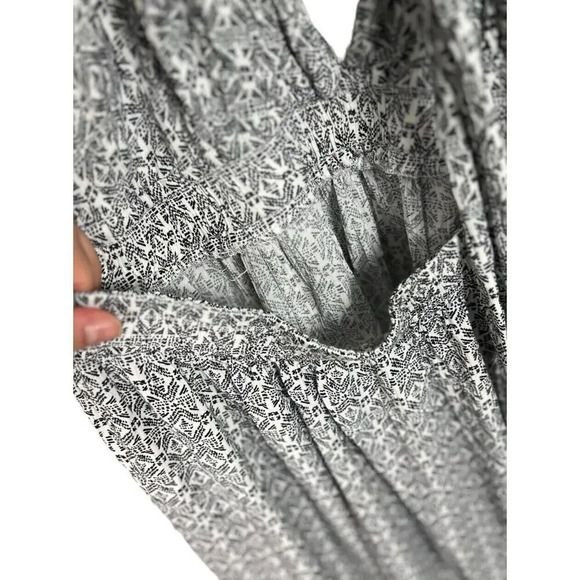 Lulu’s Casablanca Queen Black and White Print Maxi Dress Size Small Rayon Womens - Picture 8 of 11